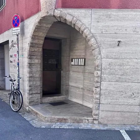 Διαμέρισμα Kleines Glueck Cityapartment Βίρτσμπουργκ